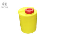 Warna Kuning 13 Gallon Dome Top Dosis Tangki Kimia Poli Untuk Pengolahan Air Pendingin