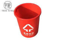 Warna Merah 100L Ember Penyimpanan Makanan Plastik Dengan Tutup Dan Pegangan Untuk Kemasan Makanan Kering